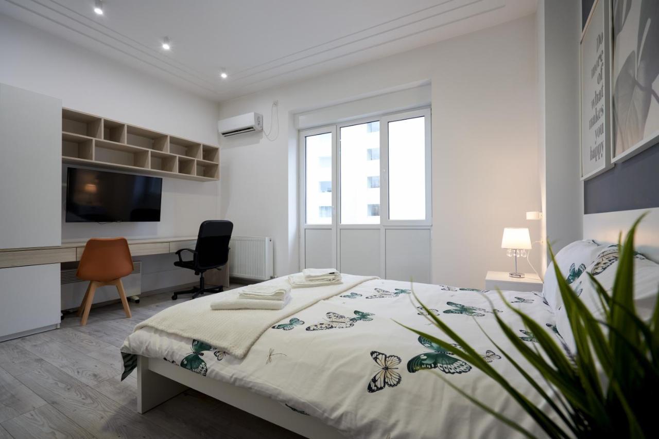 Modern In The Heart Of Appartamento